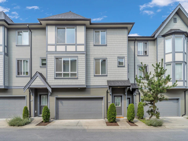 100-8138 204 Street, Langley, BC, V2Y 0T4