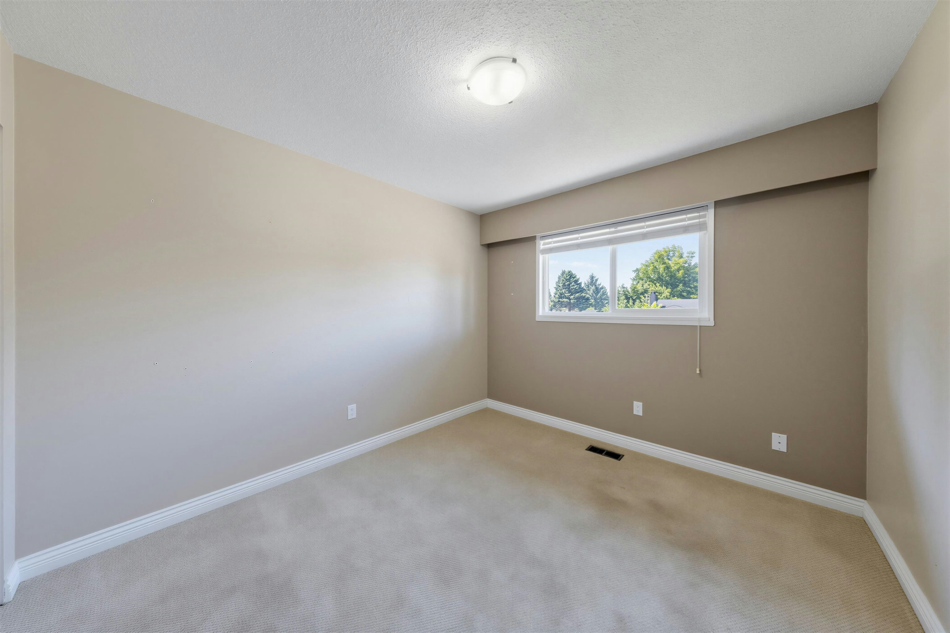 11914 212 Street, Maple Ridge, BC, V2X 7X1 - 14