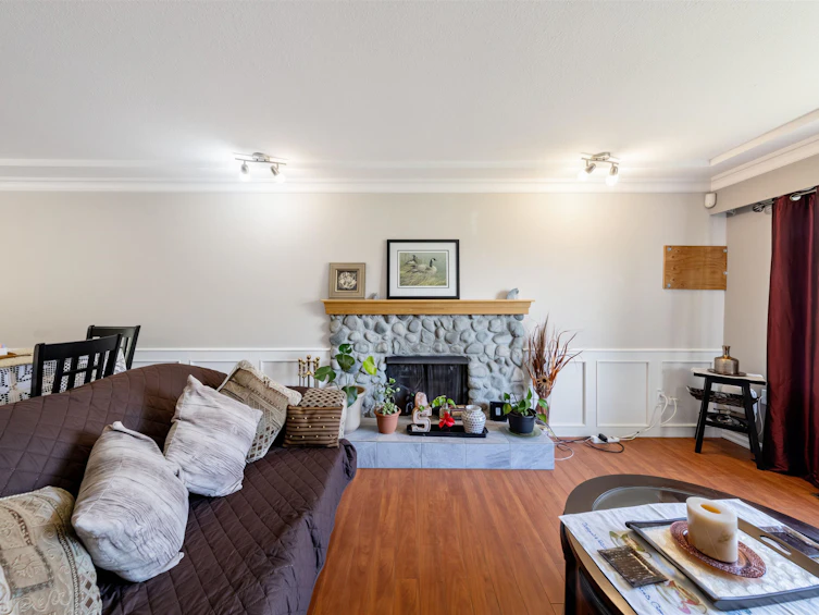 11914 212 Street, Maple Ridge, BC, V2X 7X1 - 5