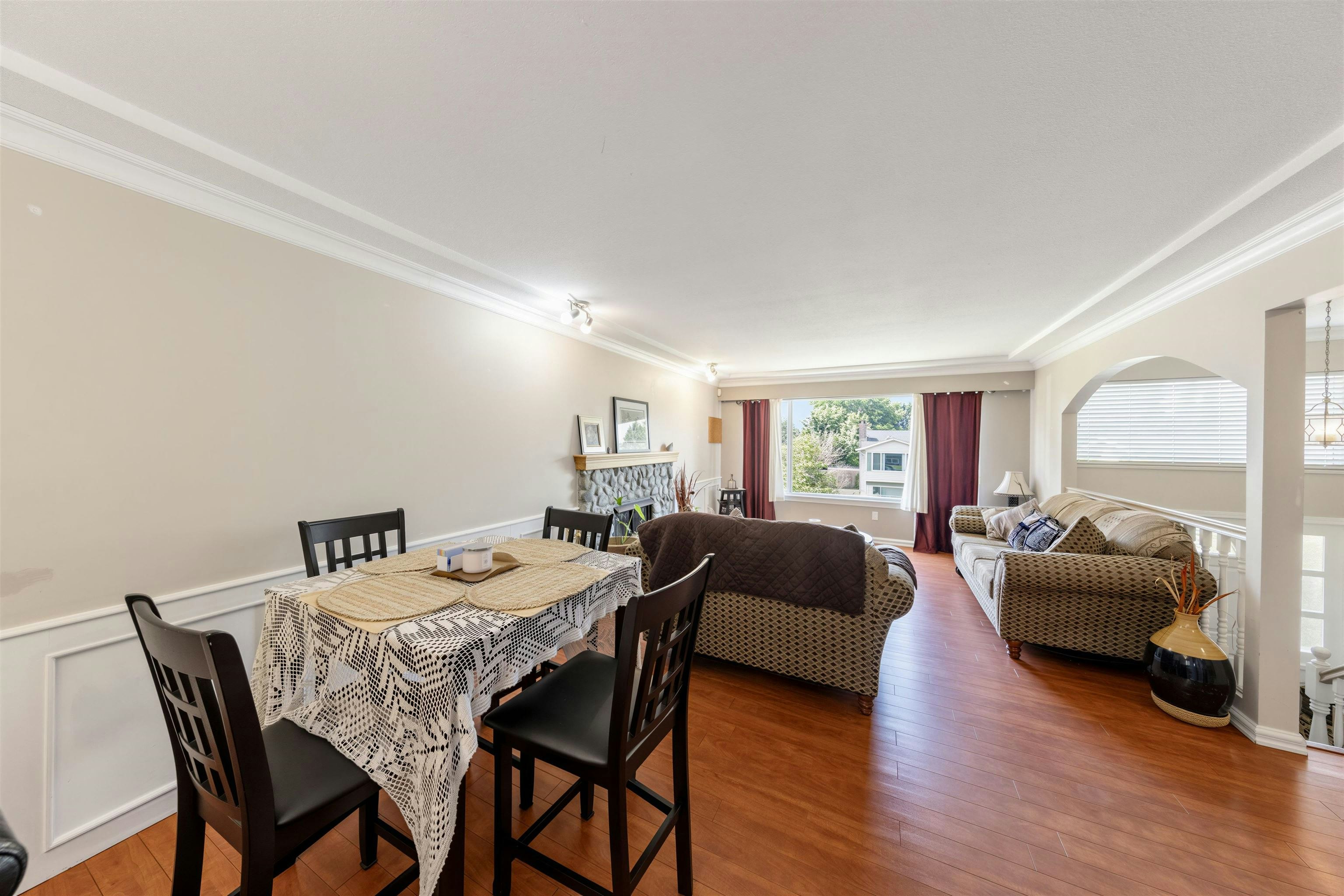 11914 212 Street, Maple Ridge, BC, V2X 7X1 - 7