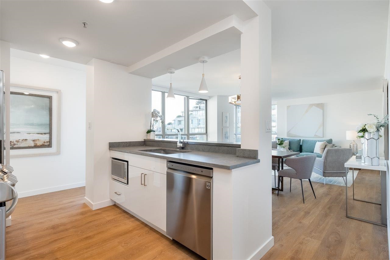 605-1228 Marinaside Crescent, Vancouver, BC, V6Z 2W4 - 14