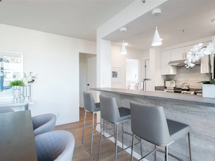 605-1228 Marinaside Crescent, Vancouver, BC, V6Z 2W4 - 12