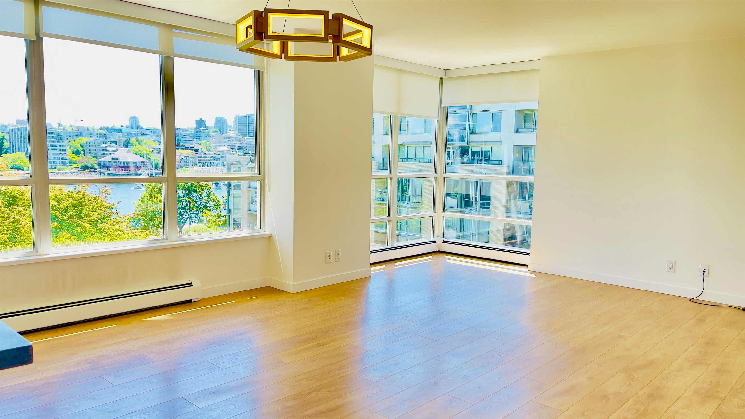 605-1228 Marinaside Crescent, Vancouver, BC, V6Z 2W4 - 16