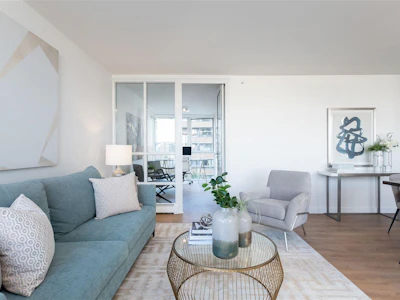 605-1228 Marinaside Crescent - 5