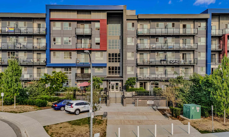 110-5486 199a Street