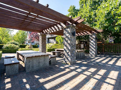 78-16233 83 Avenue - 4