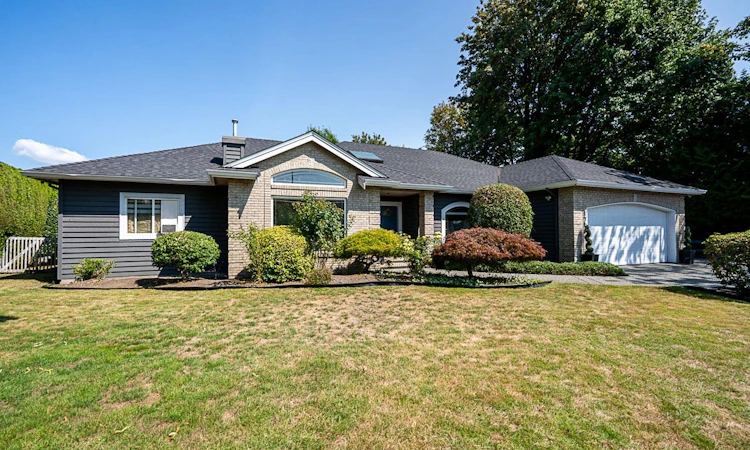 5758 W Kettle Crescent
