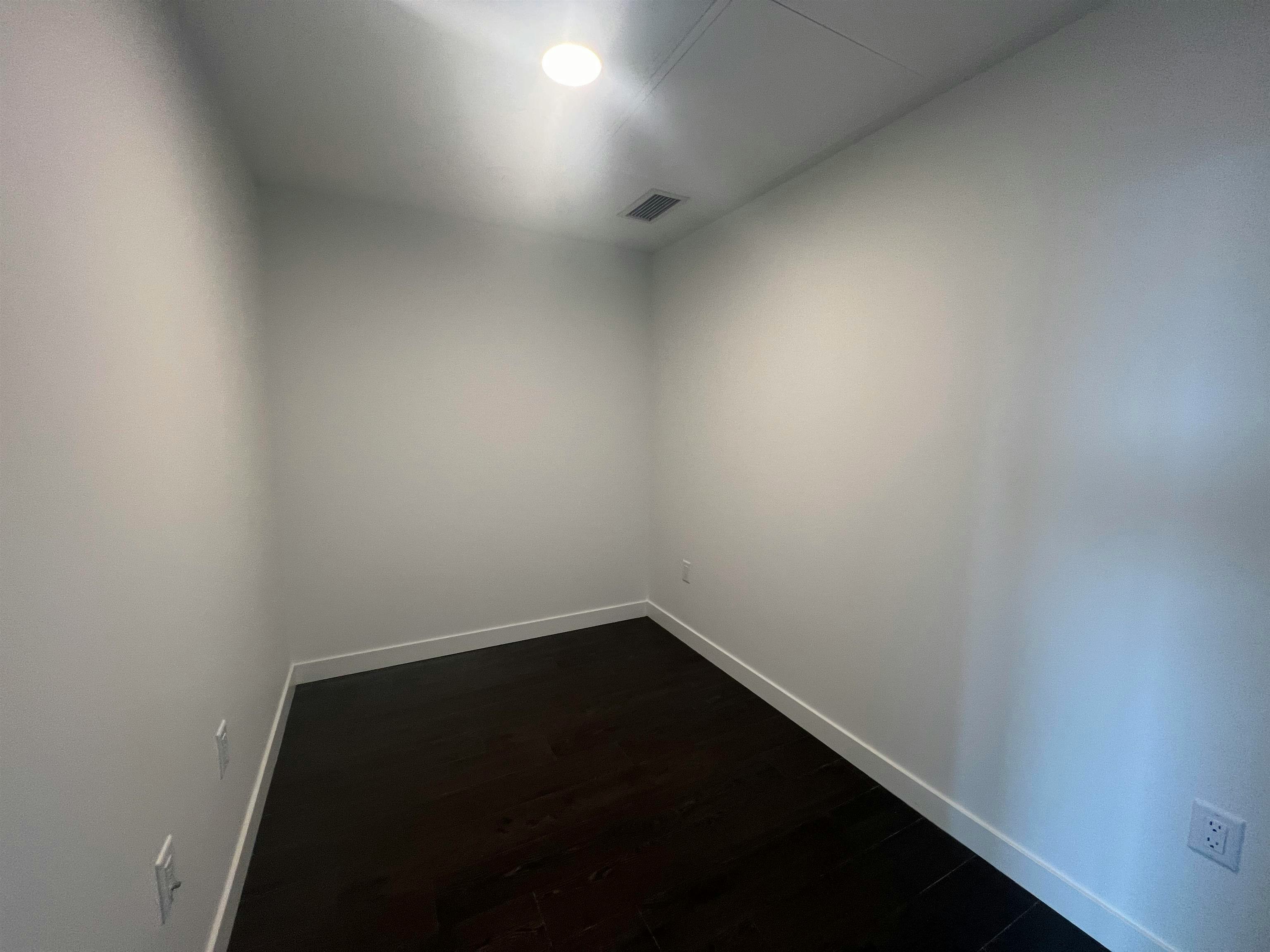 29F-4890 Lougheed Highway, Burnaby, BC, V5C 0N2 - 12