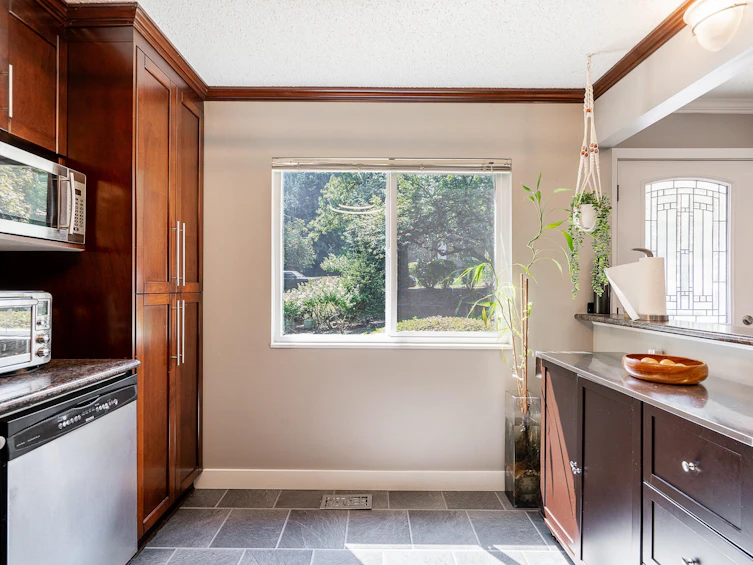 241B Evergreen Drive, Port Moody, BC, V3H 1S1 - 6
