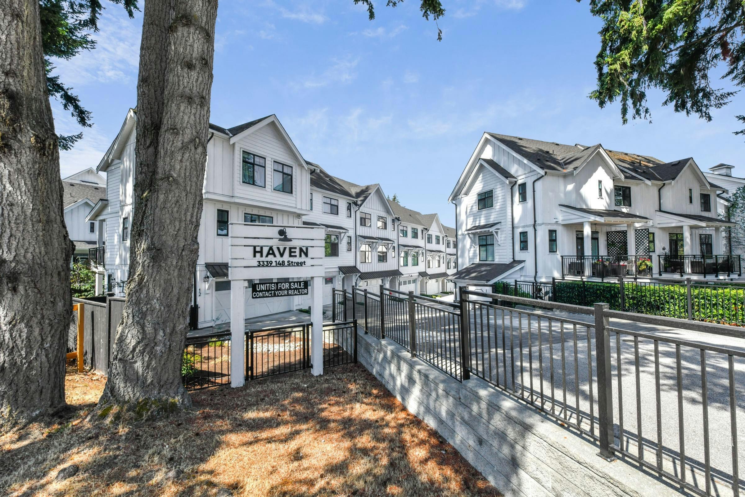 8-3339 148 Street, Surrey, BC, V4P 0G6