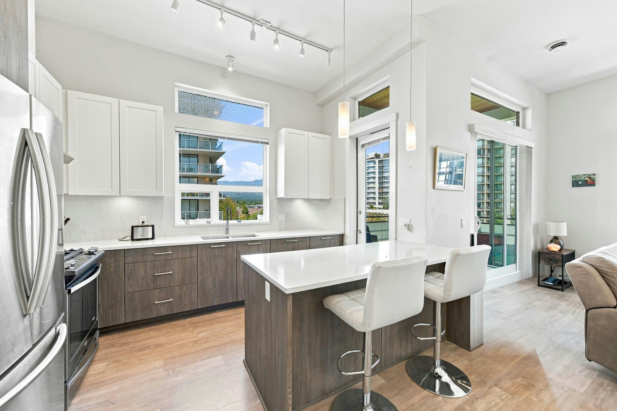 606-123 W 1st Street - 2