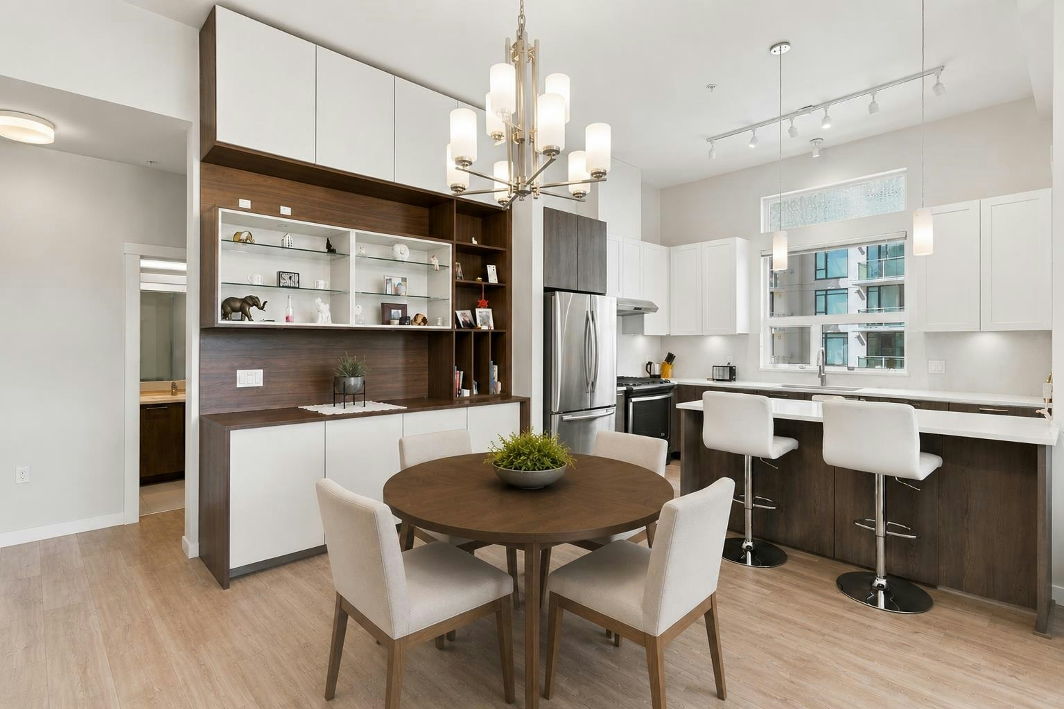 606-123 W 1st Street - 3