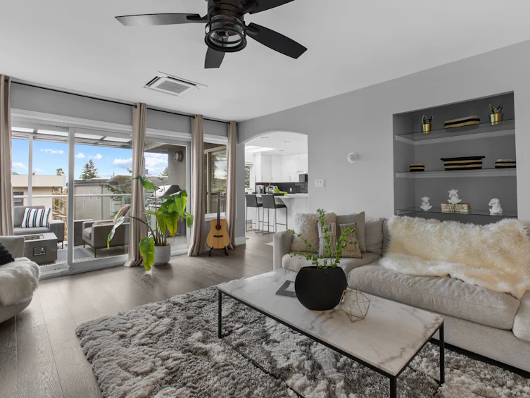 1170 Dolphin Street, Surrey, BC, V4B 4G8