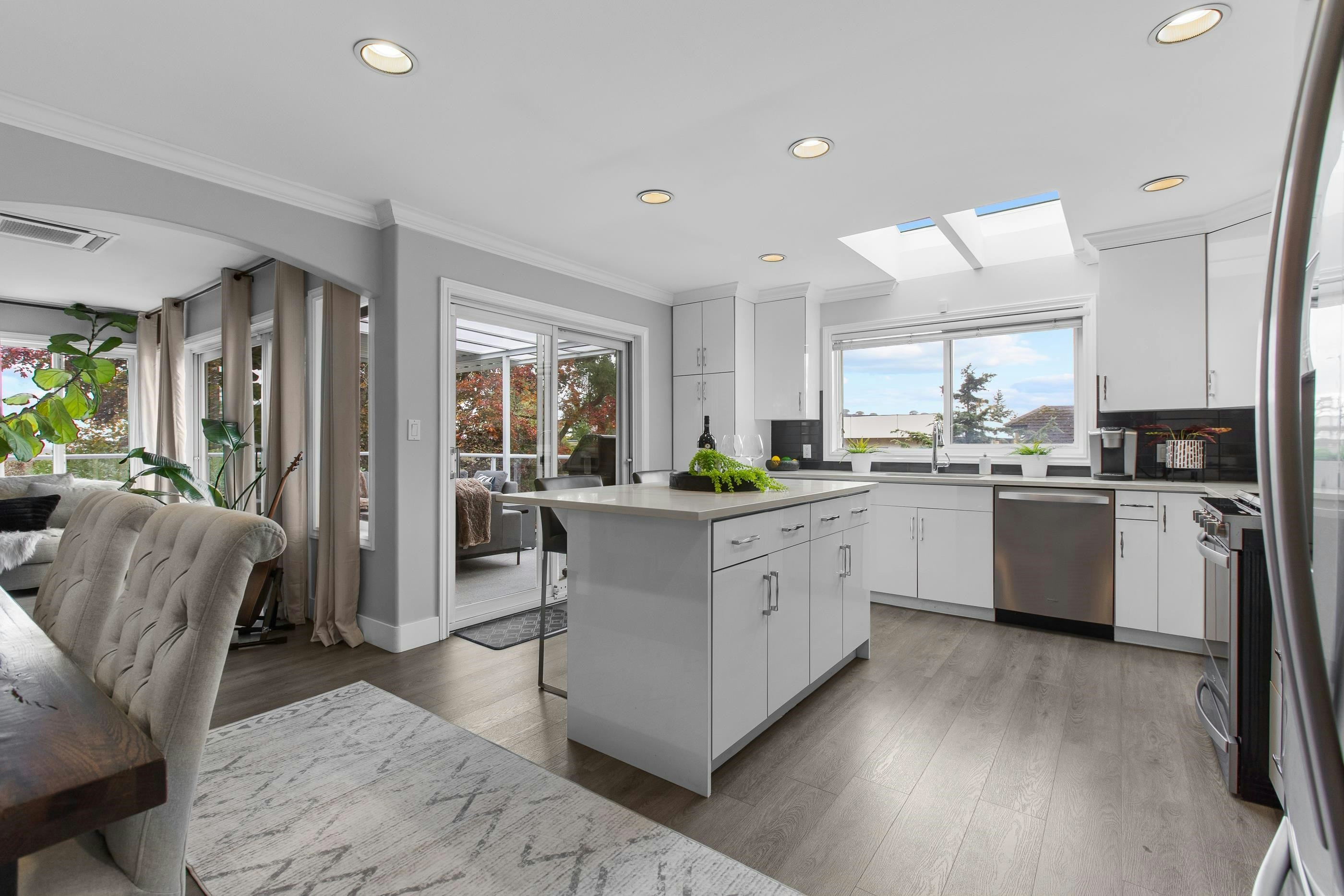 1170 Dolphin Street, Surrey, BC, V4B 4G8 - 12