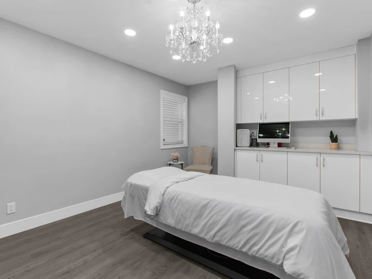 1170 Dolphin Street, Surrey, BC, V4B 4G8 - 8