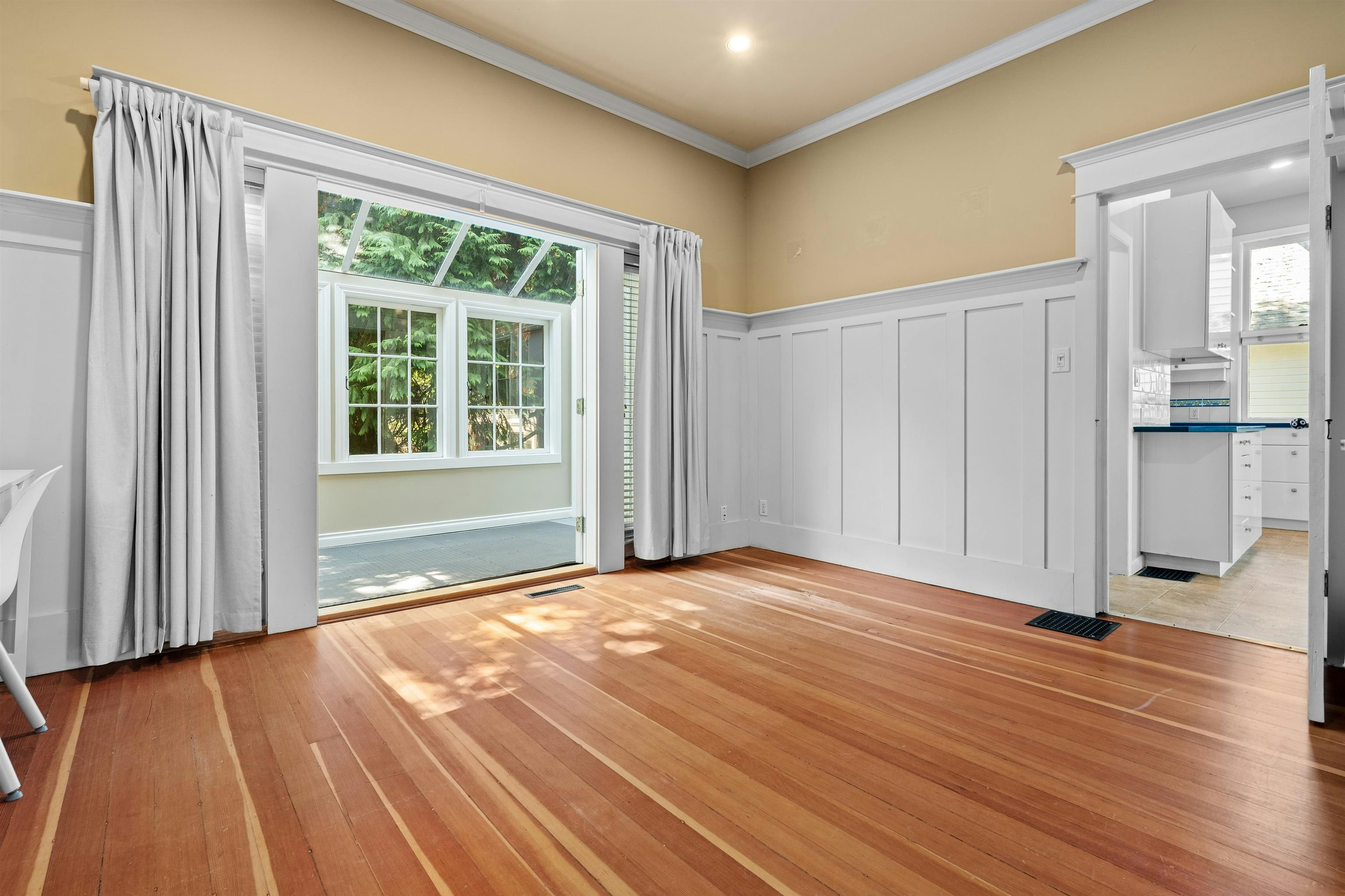 2656 W 3rd Avenue, Vancouver, BC, V6K 1M3 - 10