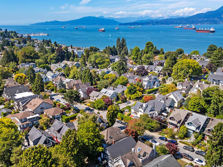 2656 W 3rd Avenue, Vancouver, BC, V6K 1M3 - 16