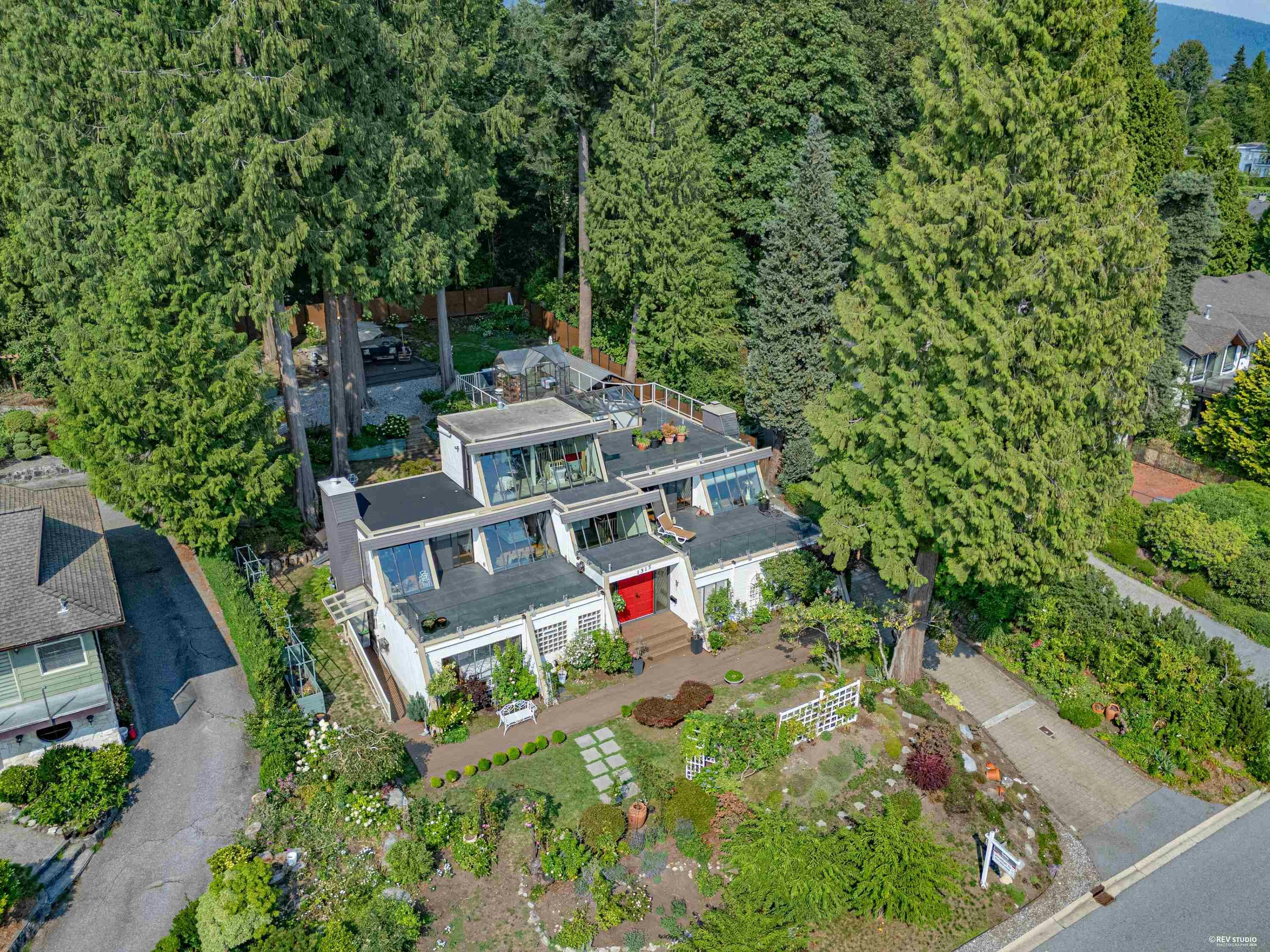 1315 Tyrol Road, West Vancouver, BC, V7S 2L5 - 22