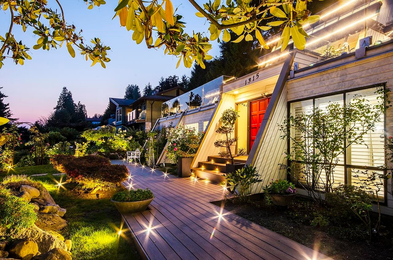 1315 Tyrol Road, West Vancouver, BC, V7S 2L5 - 2