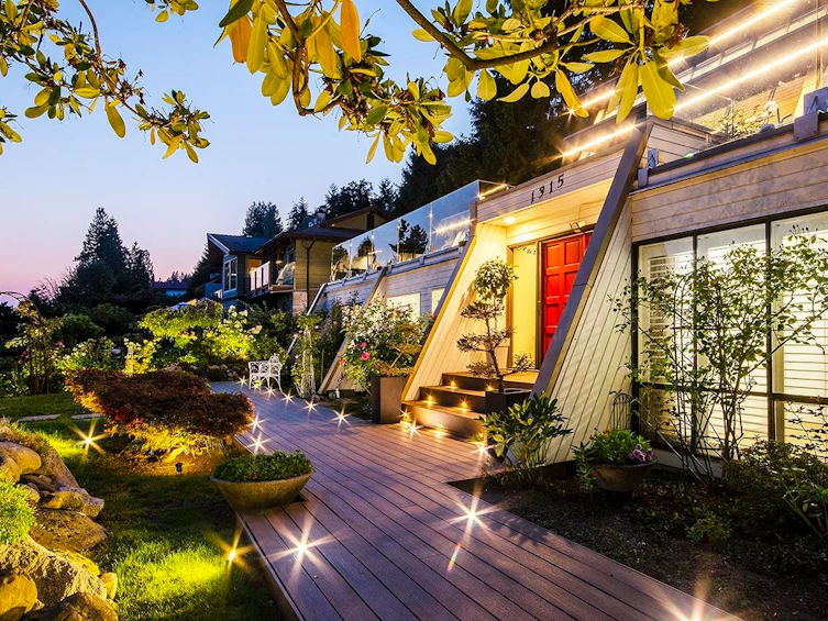 1315 Tyrol Road, West Vancouver, BC, V7S 2L5 - 2