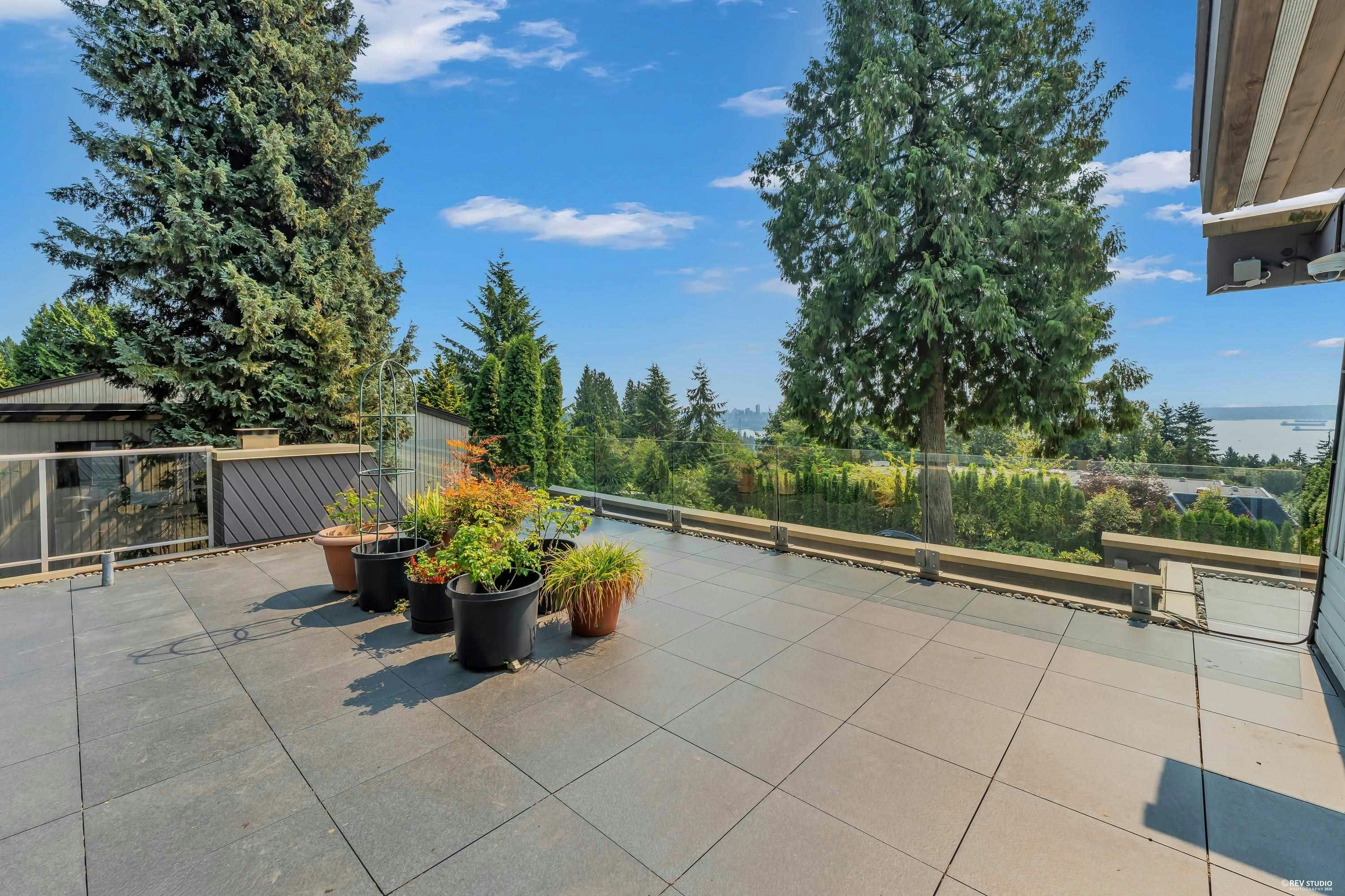 1315 Tyrol Road, West Vancouver, BC, V7S 2L5 - 39