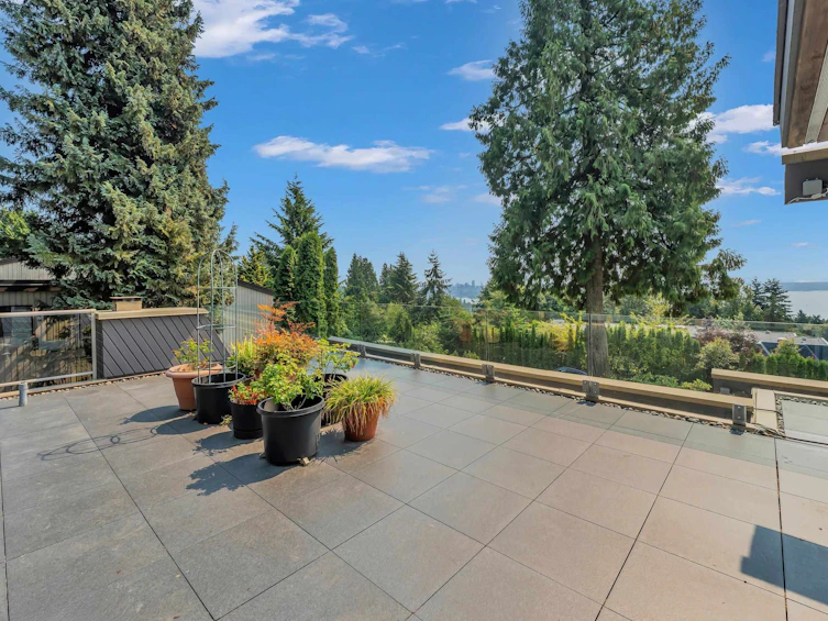 1315 Tyrol Road, West Vancouver, BC, V7S 2L5 - 39