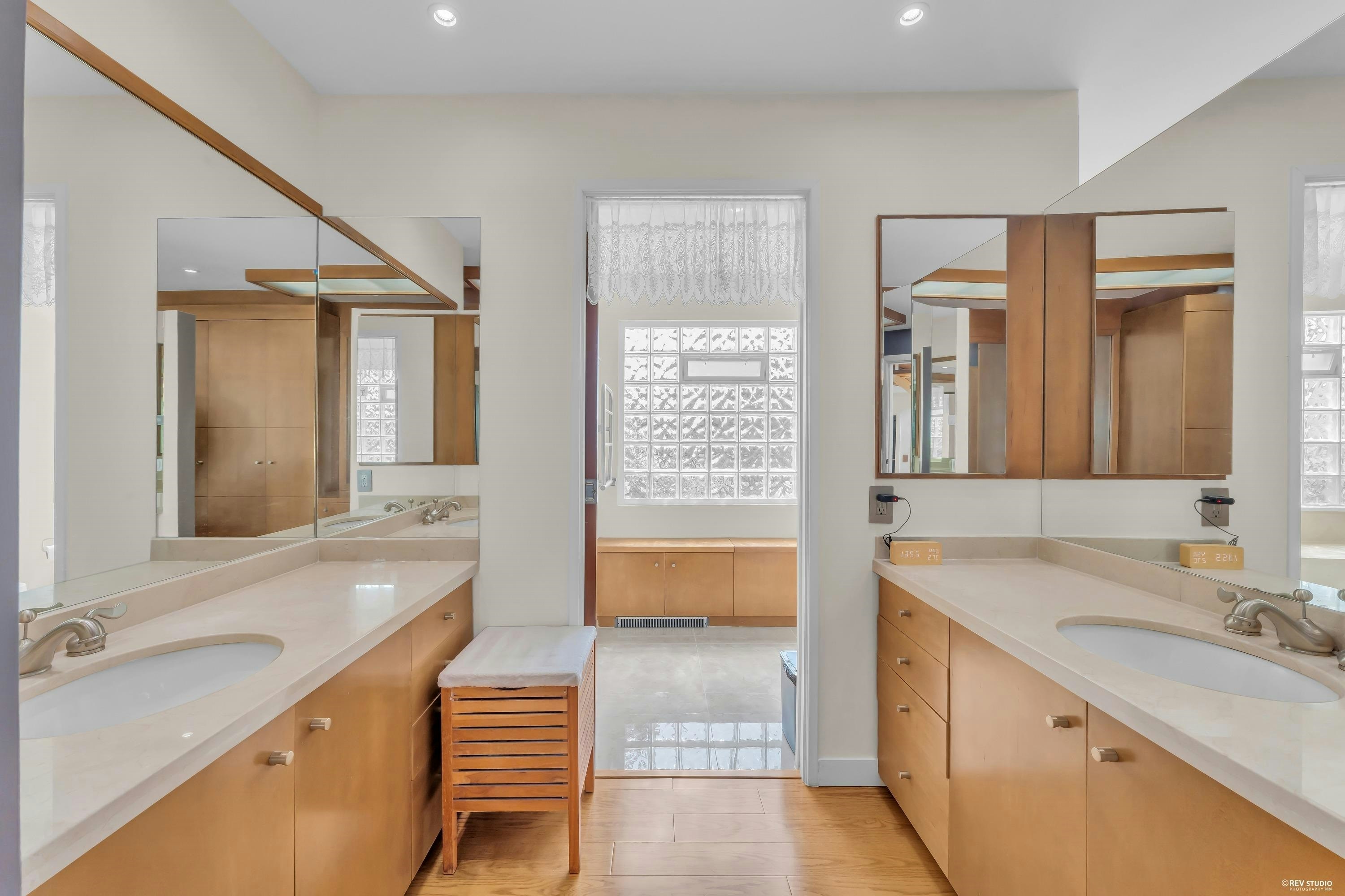 1315 Tyrol Road, West Vancouver, BC, V7S 2L5 - 30