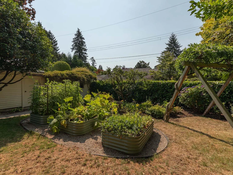 1738 W 66th Avenue, Vancouver, BC, V6P 2S3 - 24