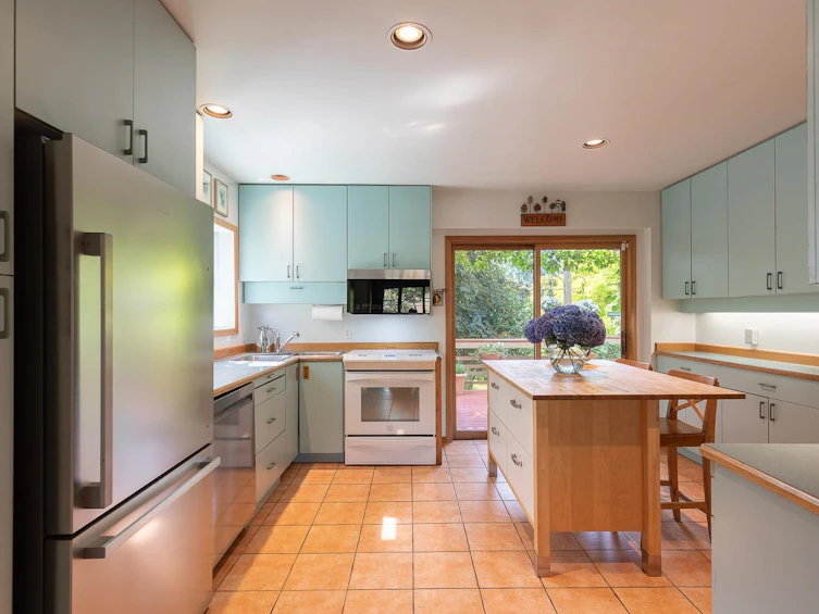 1738 W 66th Avenue, Vancouver, BC, V6P 2S3 - 8