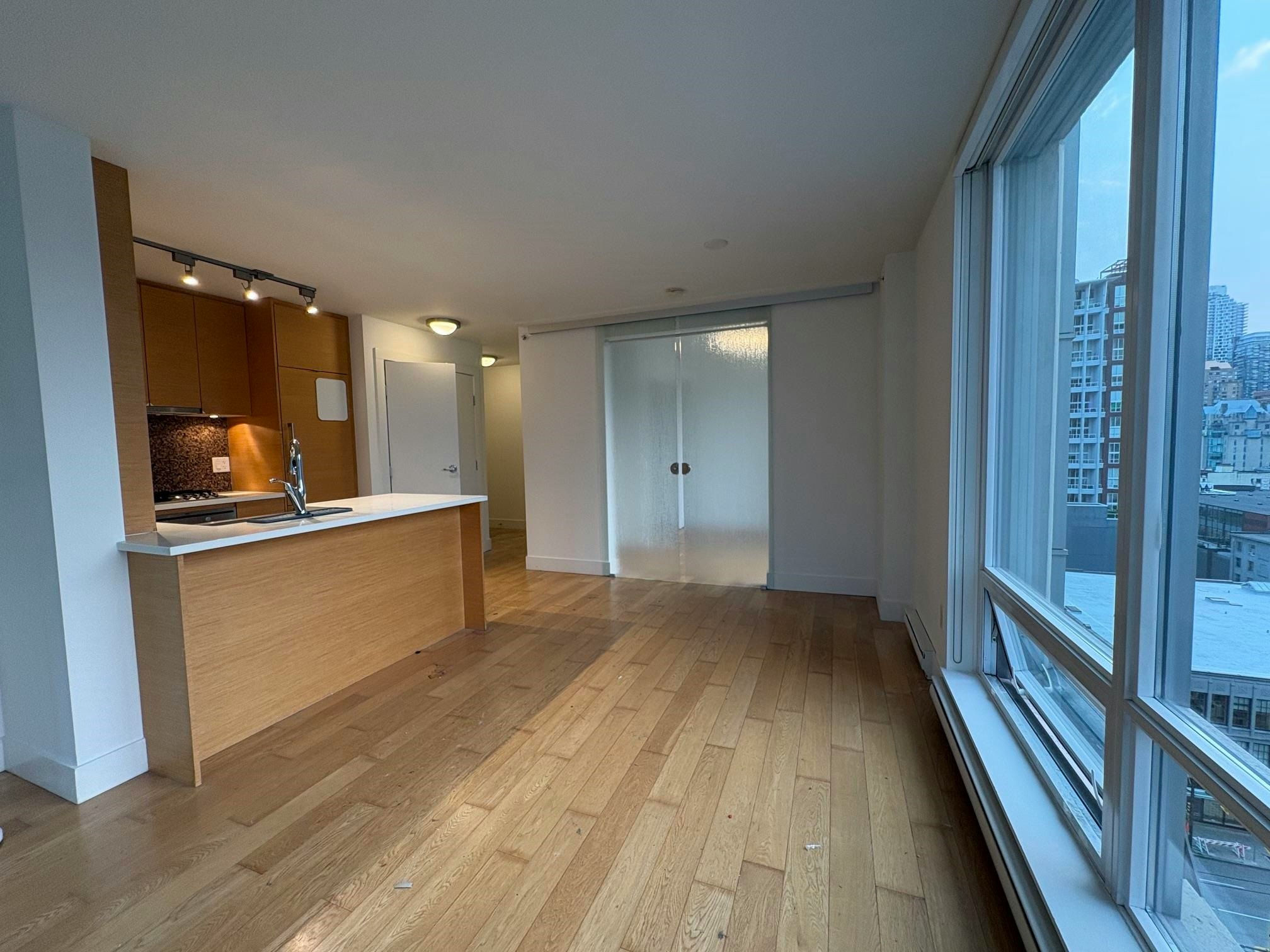 1205-565 Smithe Street, Vancouver, BC, V6B 0E4 - 9