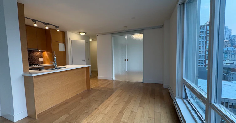 1205-565 Smithe Street, Vancouver, BC, V6B 0E4 - 9