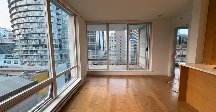 1205-565 Smithe Street, Vancouver, BC, V6B 0E4 - 8