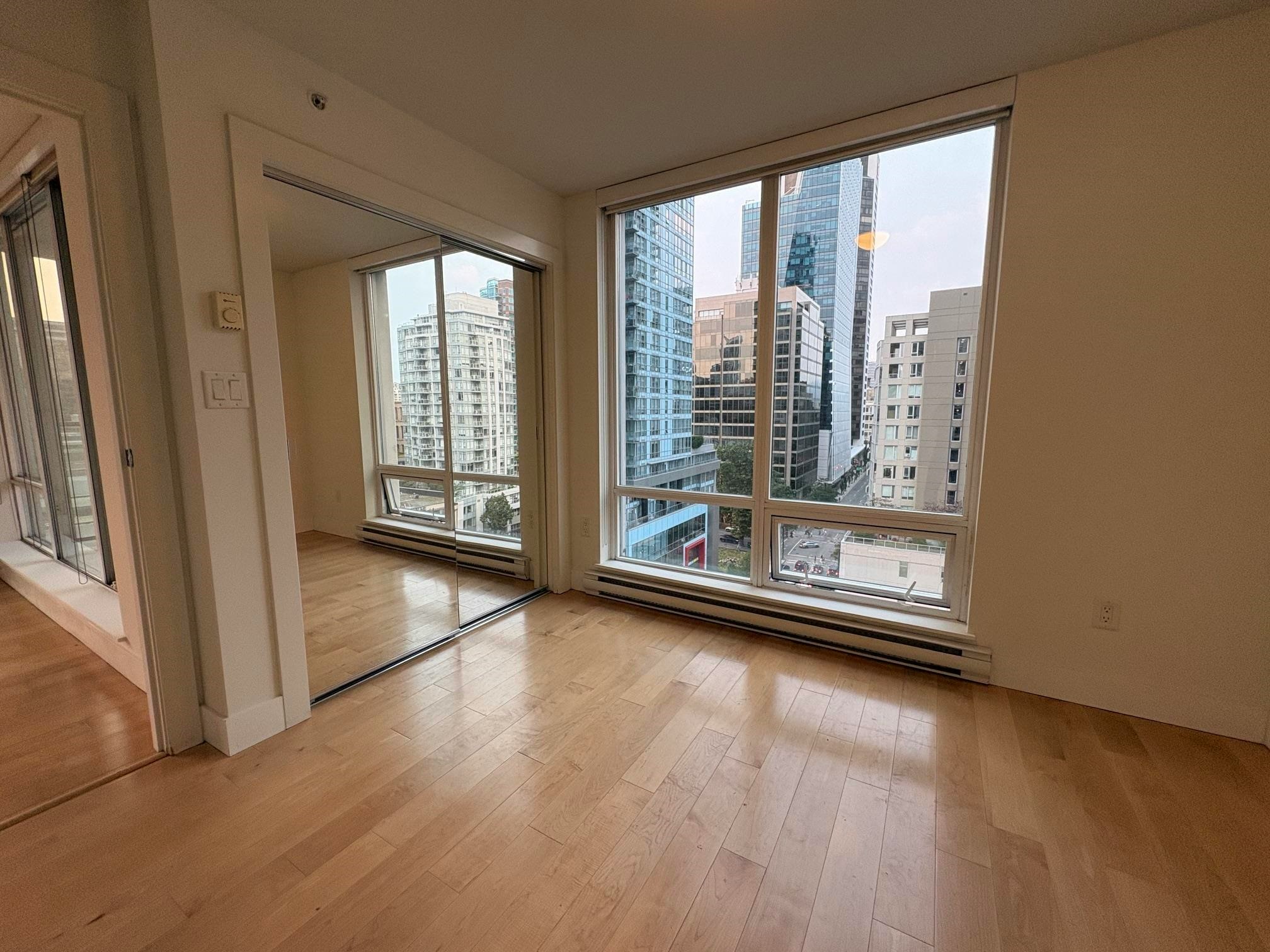 1205-565 Smithe Street, Vancouver, BC, V6B 0E4 - 10