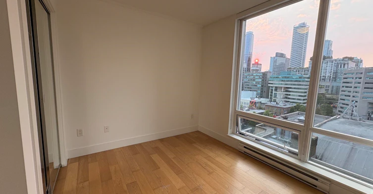 1205-565 Smithe Street, Vancouver, BC, V6B 0E4 - 12