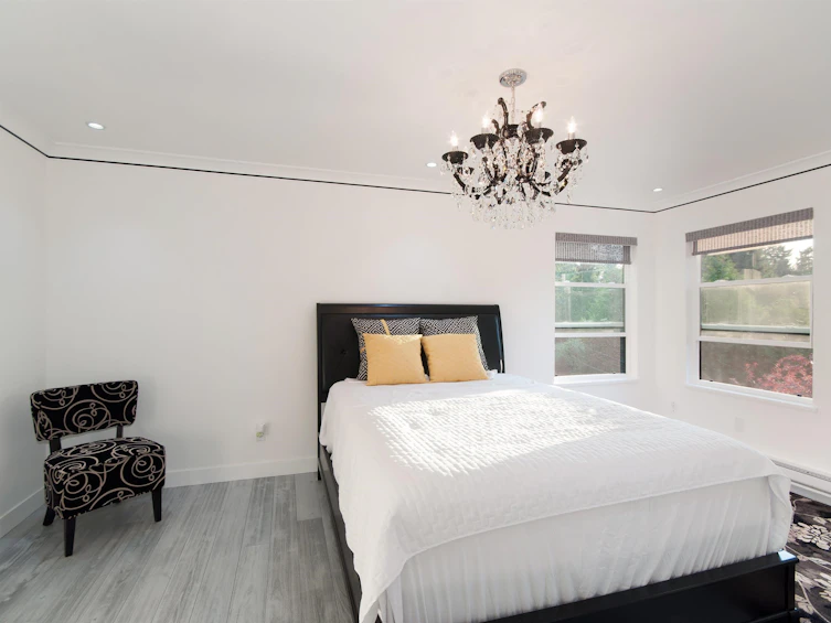 5530 Greenleaf Road, West Vancouver, BC, V7W 1N6 - 12