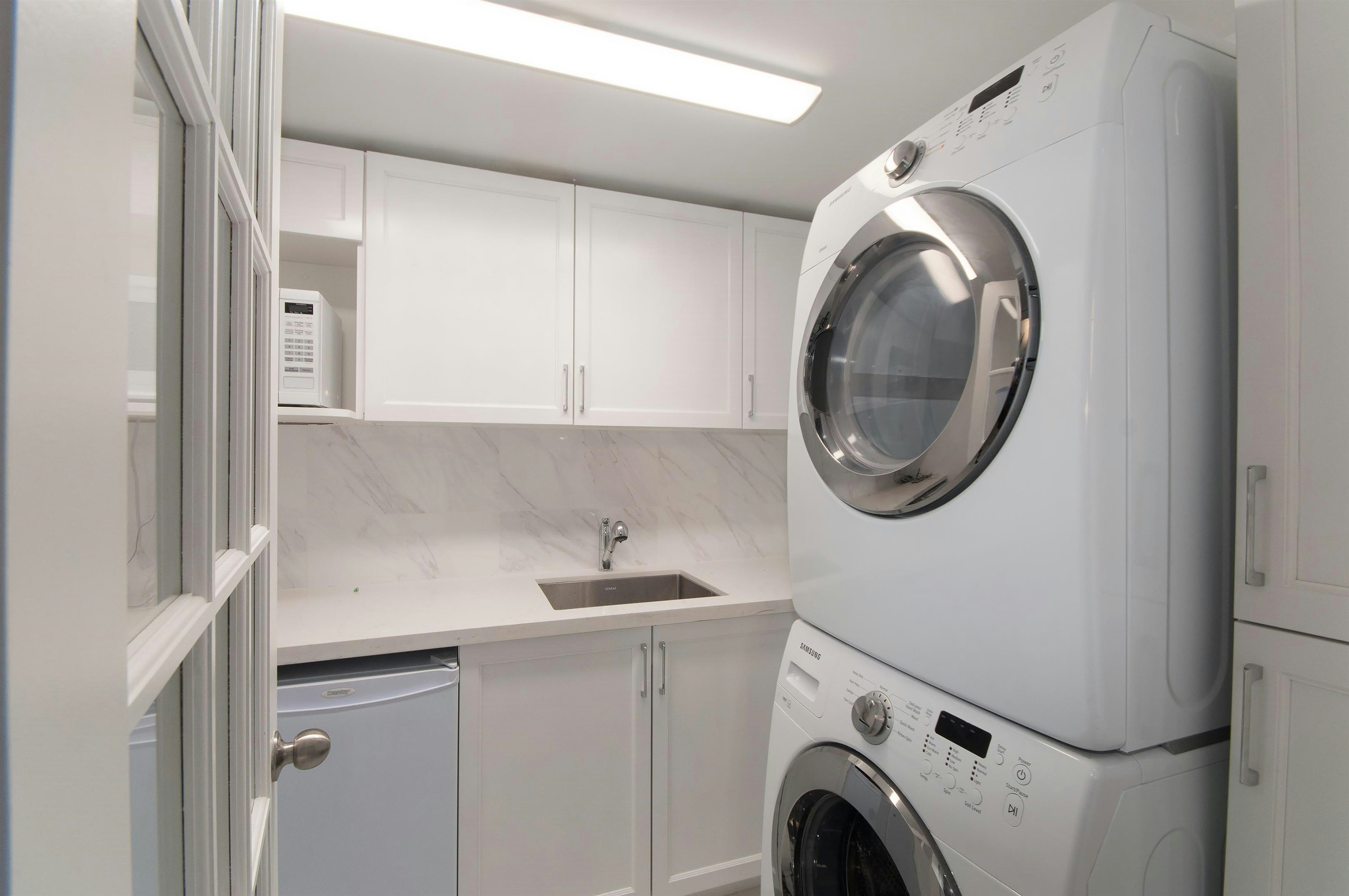 5530 Greenleaf Road, West Vancouver, BC, V7W 1N6 - 23
