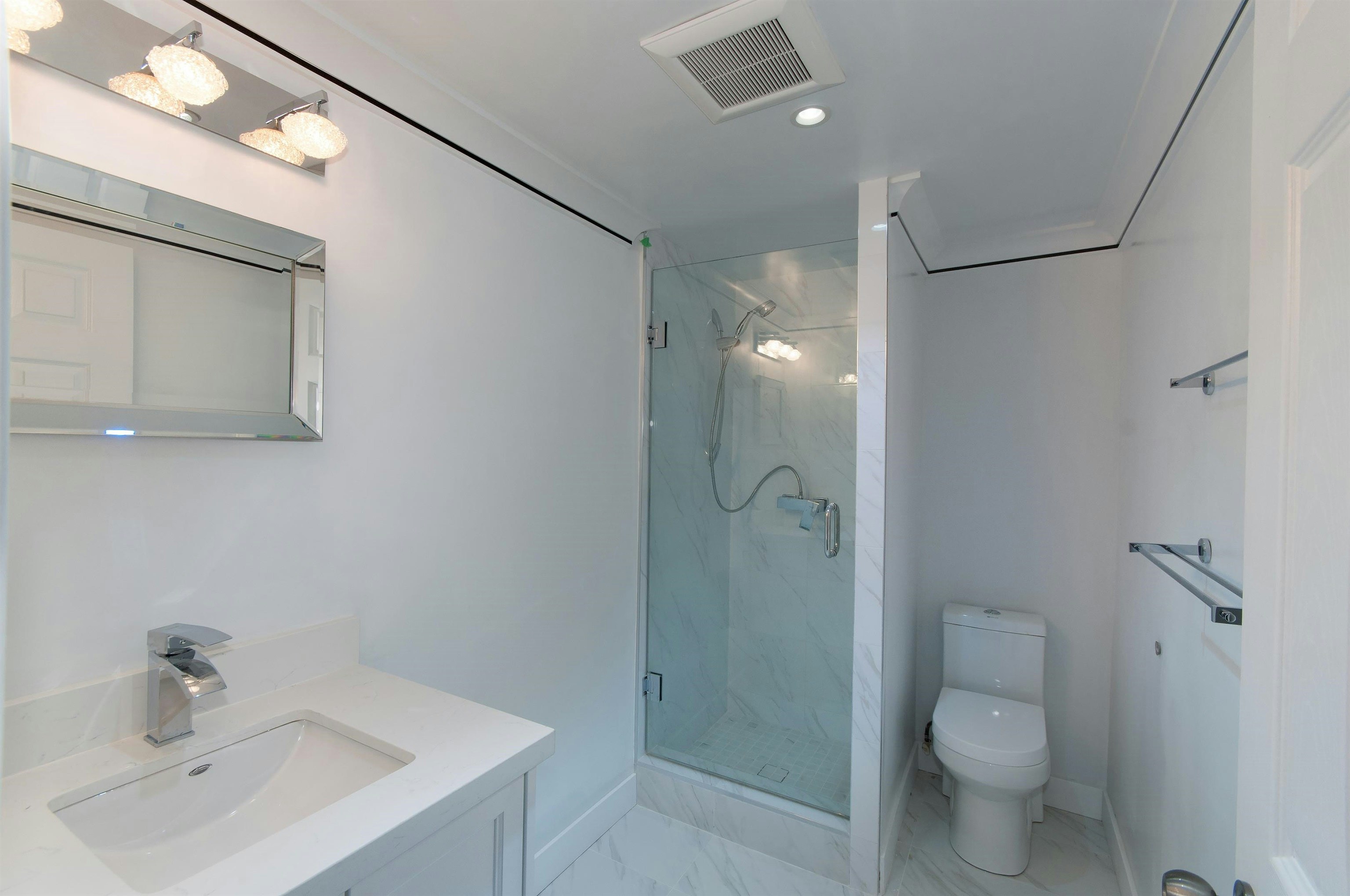 5530 Greenleaf Road, West Vancouver, BC, V7W 1N6 - 22
