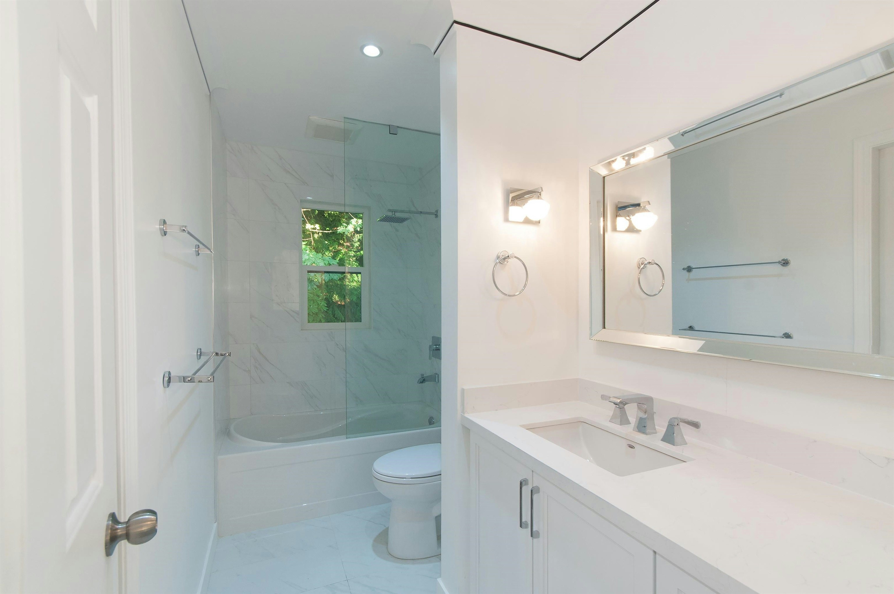 5530 Greenleaf Road, West Vancouver, BC, V7W 1N6 - 19
