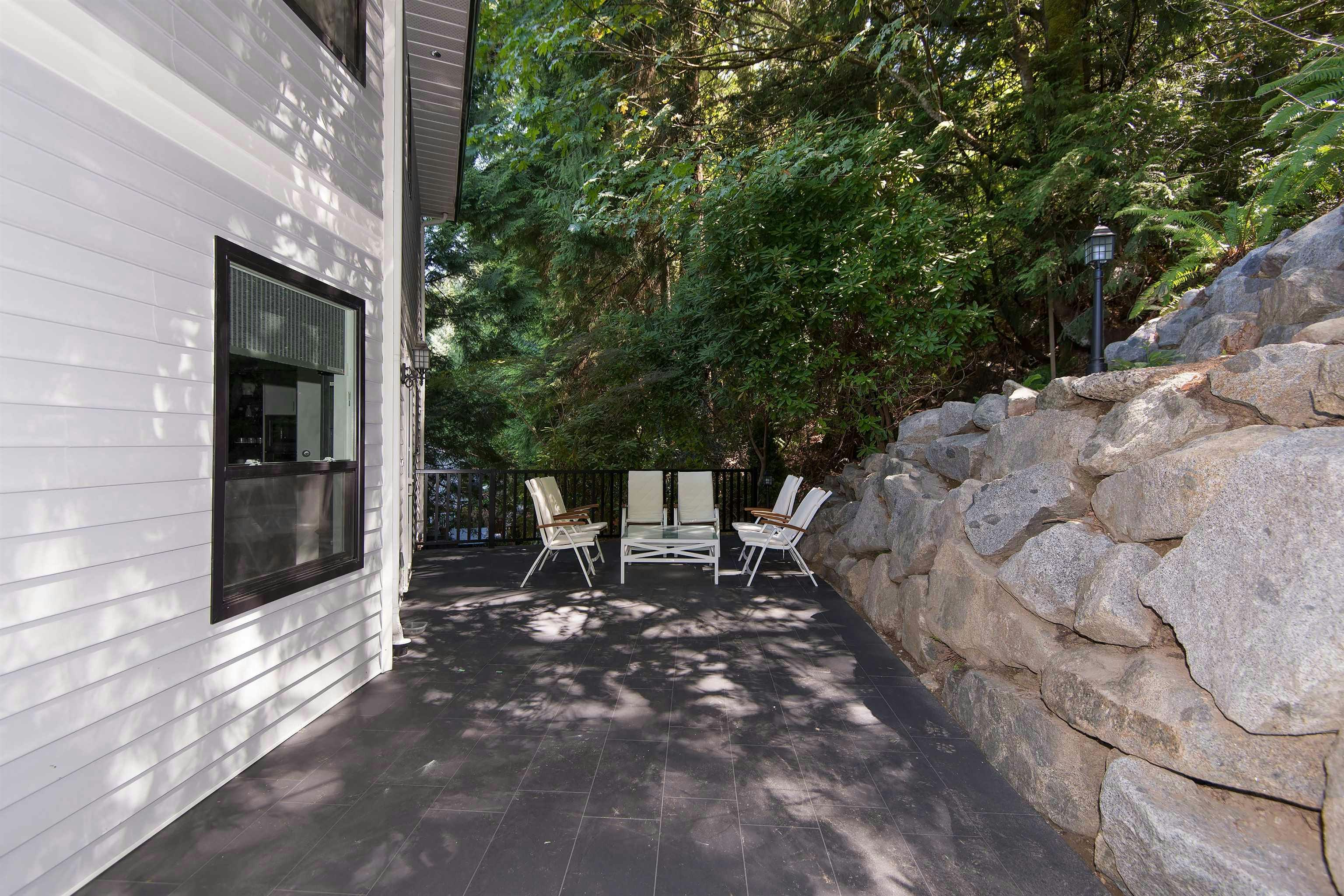 5530 Greenleaf Road, West Vancouver, BC, V7W 1N6 - 24