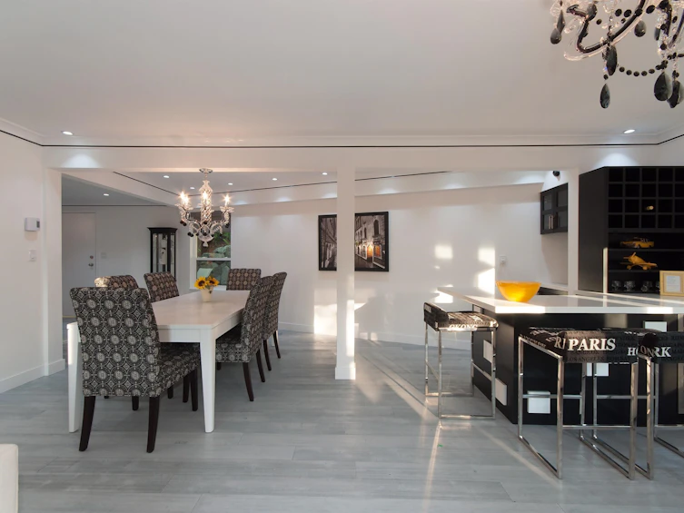 5530 Greenleaf Road, West Vancouver, BC, V7W 1N6 - 6