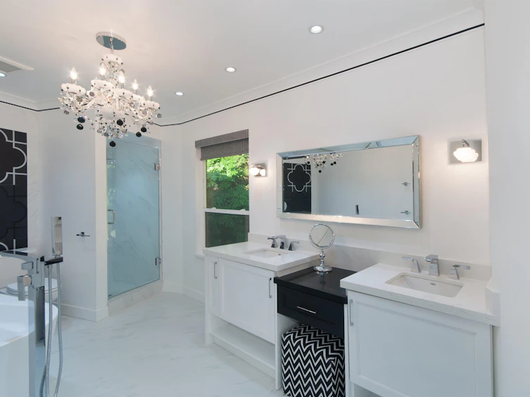5530 Greenleaf Road, West Vancouver, BC, V7W 1N6 - 15