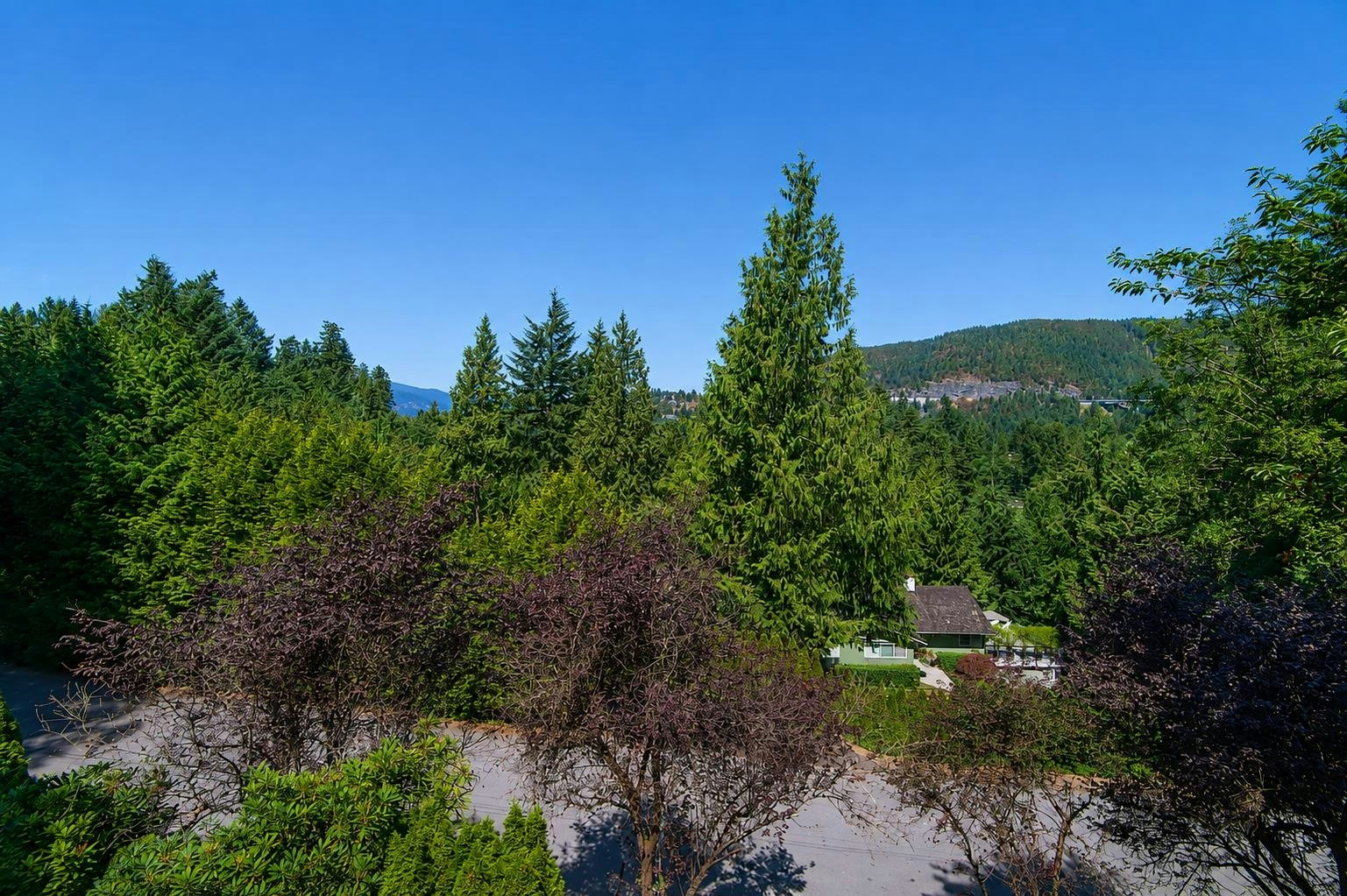 5530 Greenleaf Road, West Vancouver, BC, V7W 1N6 - 26
