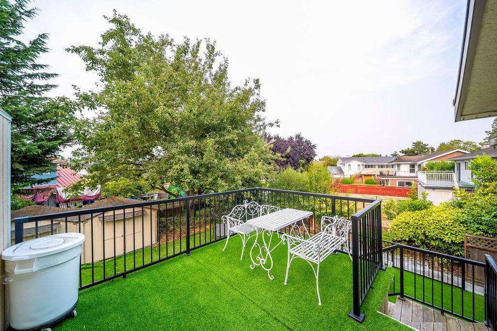 6071 Drewry Crescent - 5