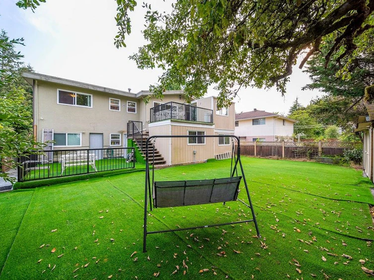 6071 Drewry Crescent, Richmond, BC, V7C 2T8 - 4