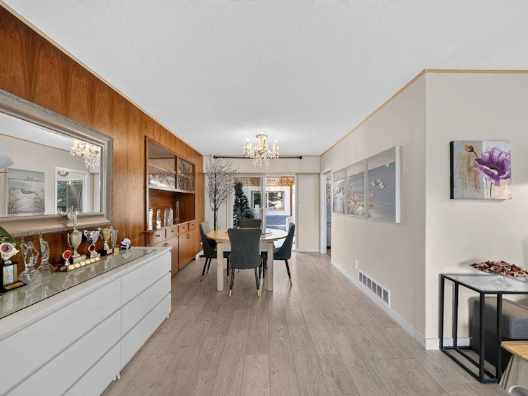 6071 Drewry Crescent, Richmond, BC, V7C 2T8 - 10
