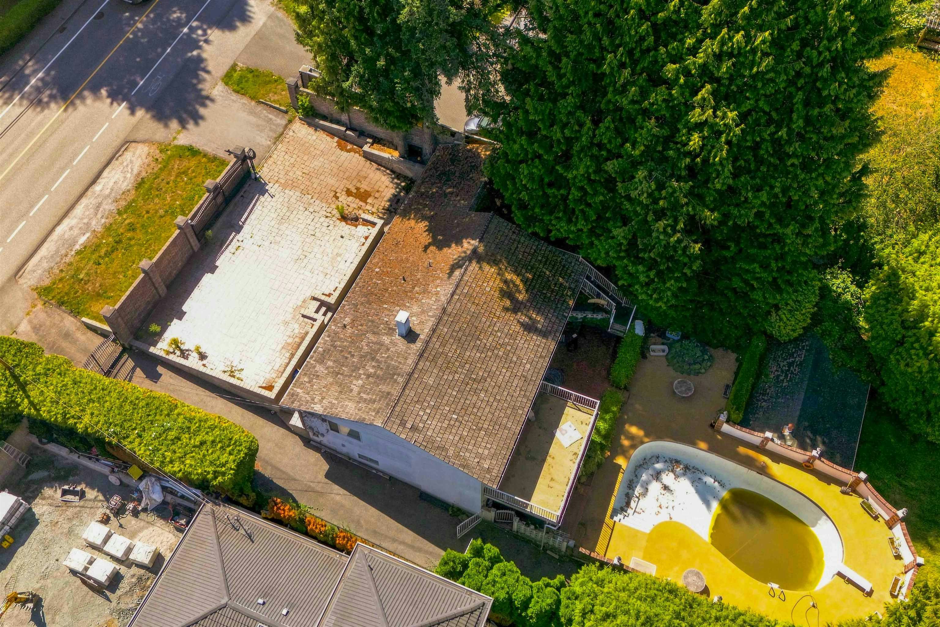 7581 Burris Street - 4