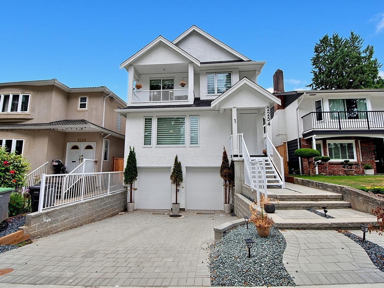 2-2254 E 24th Avenue, Vancouver, BC, V5N 2V2