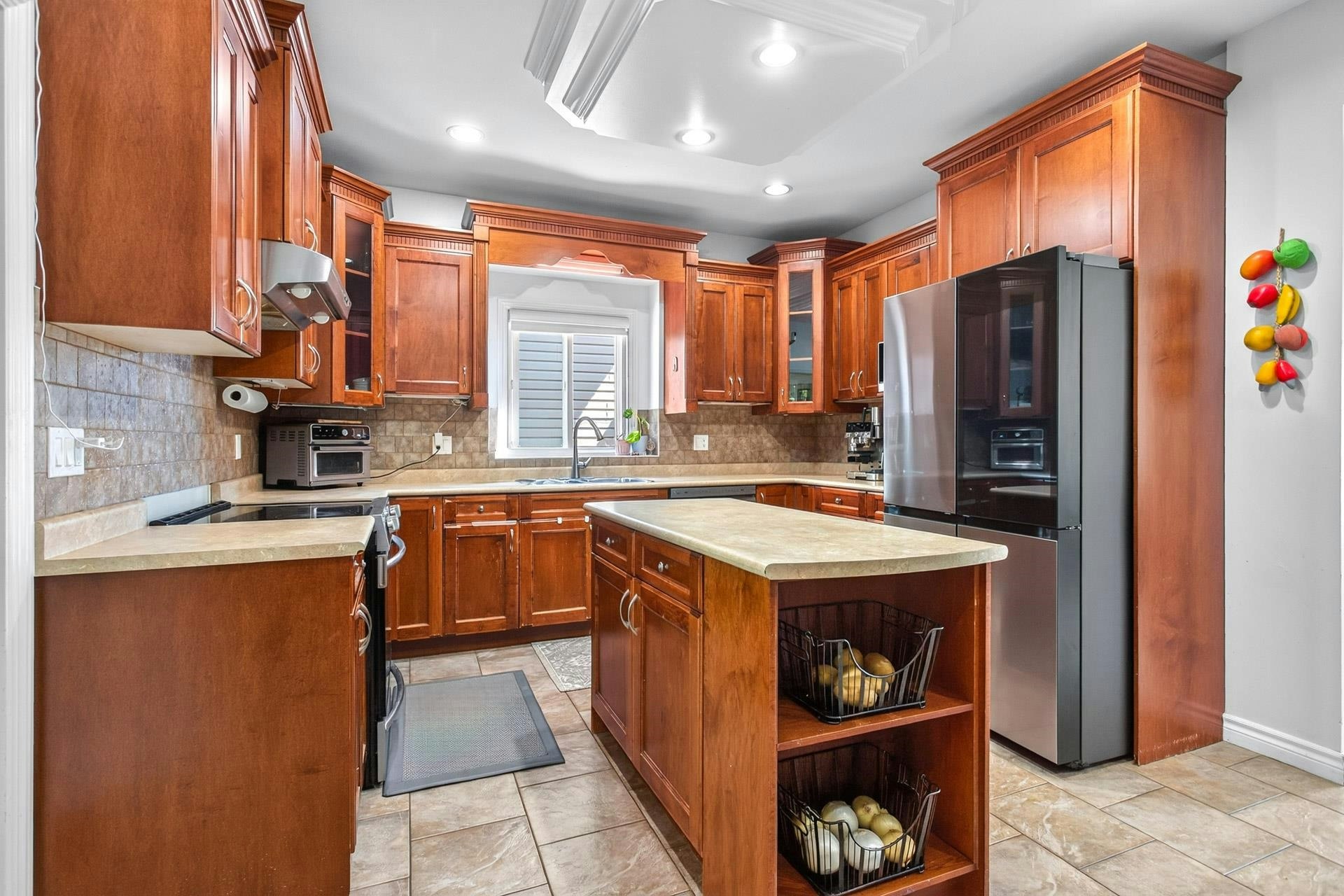 13486 64 Avenue, Surrey, BC, V3W 1Y3 - 16