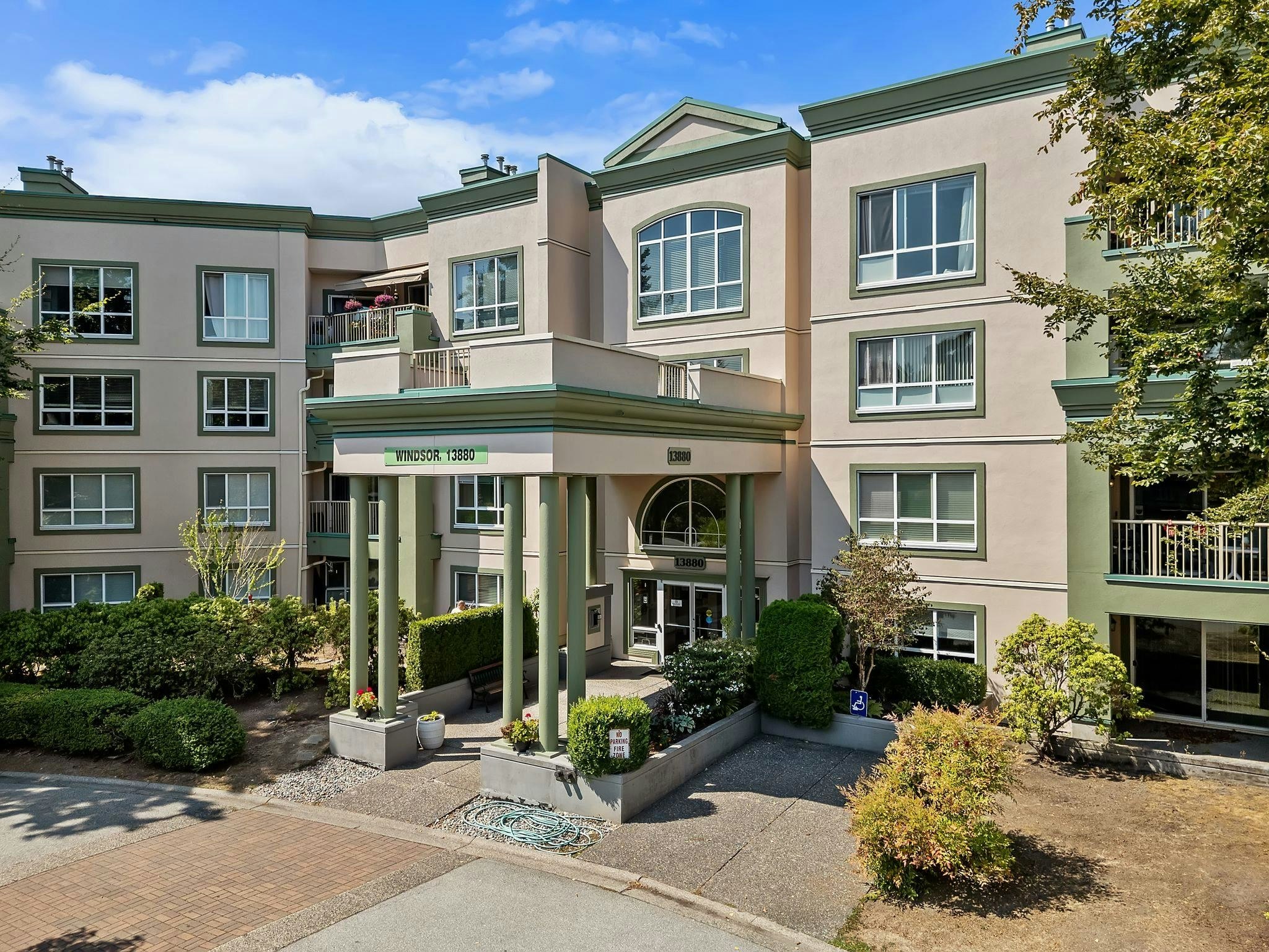 324-13880 70 Avenue, Surrey, BC, V3W 0T3