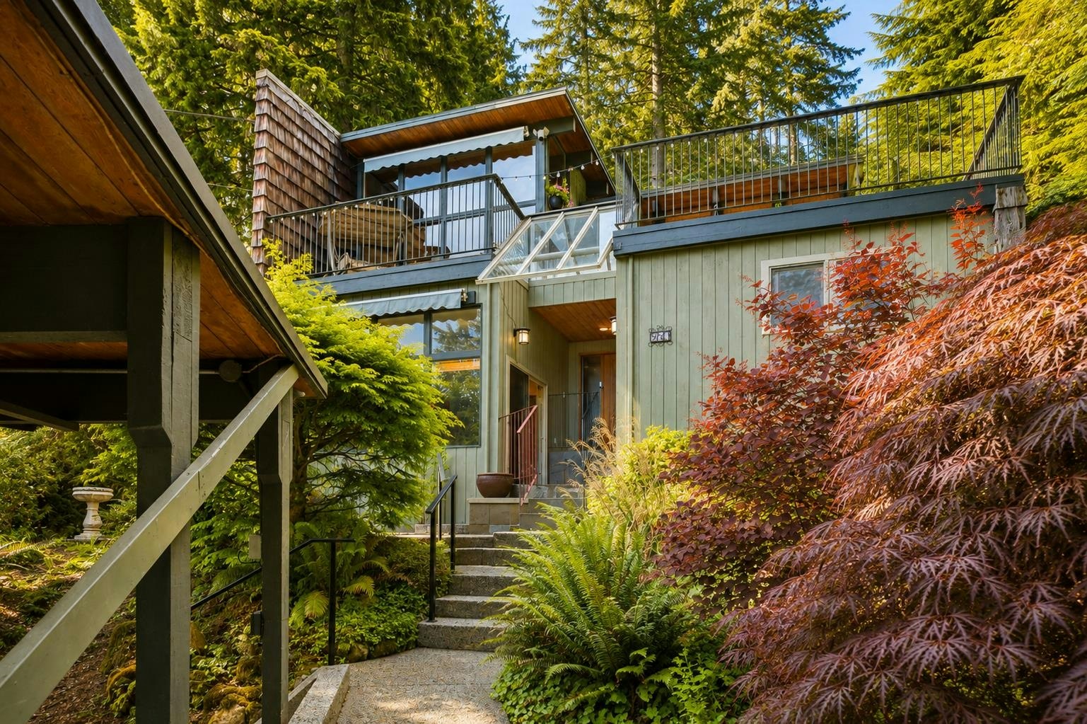 550 Ventura Crescent, North Vancouver, BC, V7N 3G9 - 4